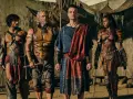 Die Besetzung von Spartacus: Ashur und seine Krieger stehen bereit.