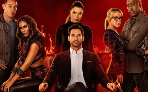 Die Besetzung von Lucifer: Tom Ellis als Lucifer Morningstar sitzt im Sessel, umgeben von seinen Freunden und Feinden vor feurigem Hintergrund.