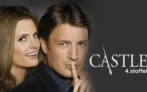 Besetzung von Castle: Ein Mann legt den Finger auf die Lippen, eine Frau lächelt hinter ihm. Die 4. Staffel der Serie.