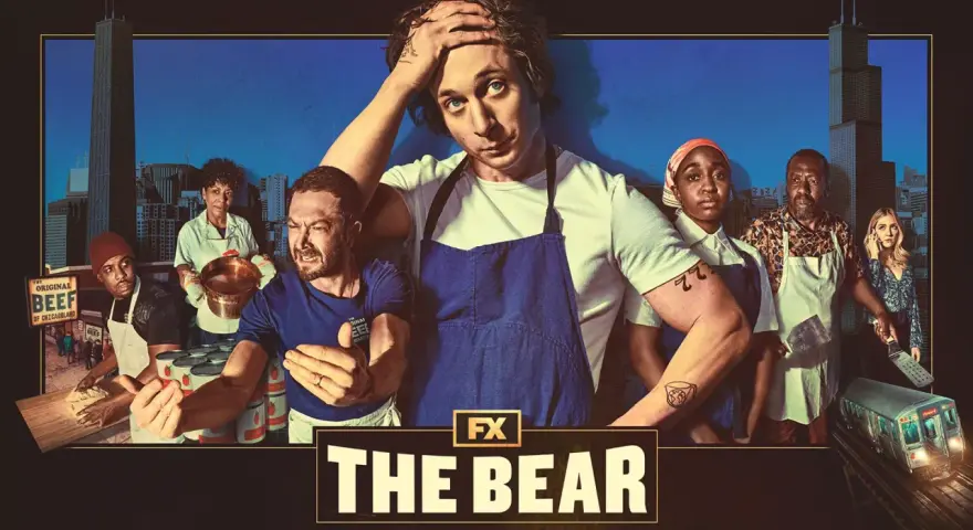 Das Team von "The Bear" Staffel 4 in Chicago, bereit für den Küchenstress.