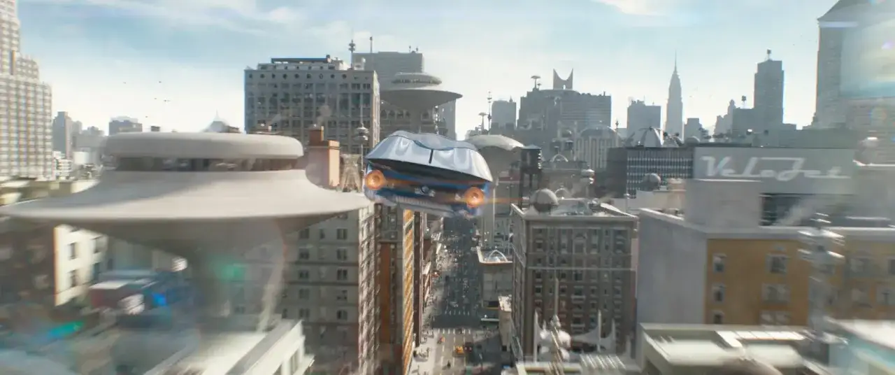 Flugauto rast durch futuristische Stadt, ein Vorgeschmack auf Fantastic Four 2025.